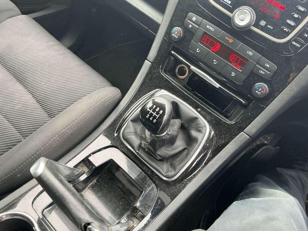 Used Ford S-Max 2011 for sale - 76878689: Photo 5