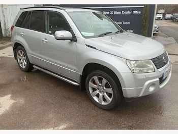 Used Suzuki Grand Vitara 2010 for sale - 77663517: Photo