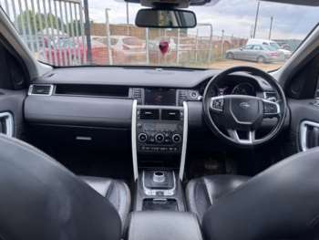 Used Land Rover Discovery Sport 2015 for sale - 75377655: Photo