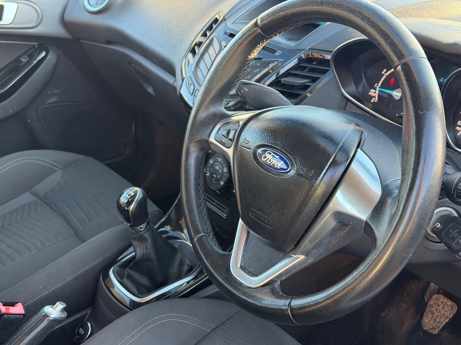Used Ford Fiesta 2014 for sale - 76802081: Photo 26