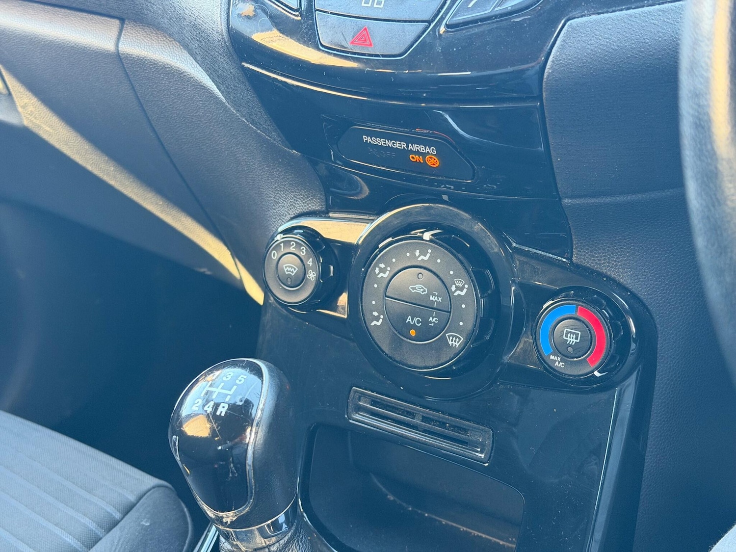 Used Ford Fiesta 2014 for sale - 76802081: Photo 27