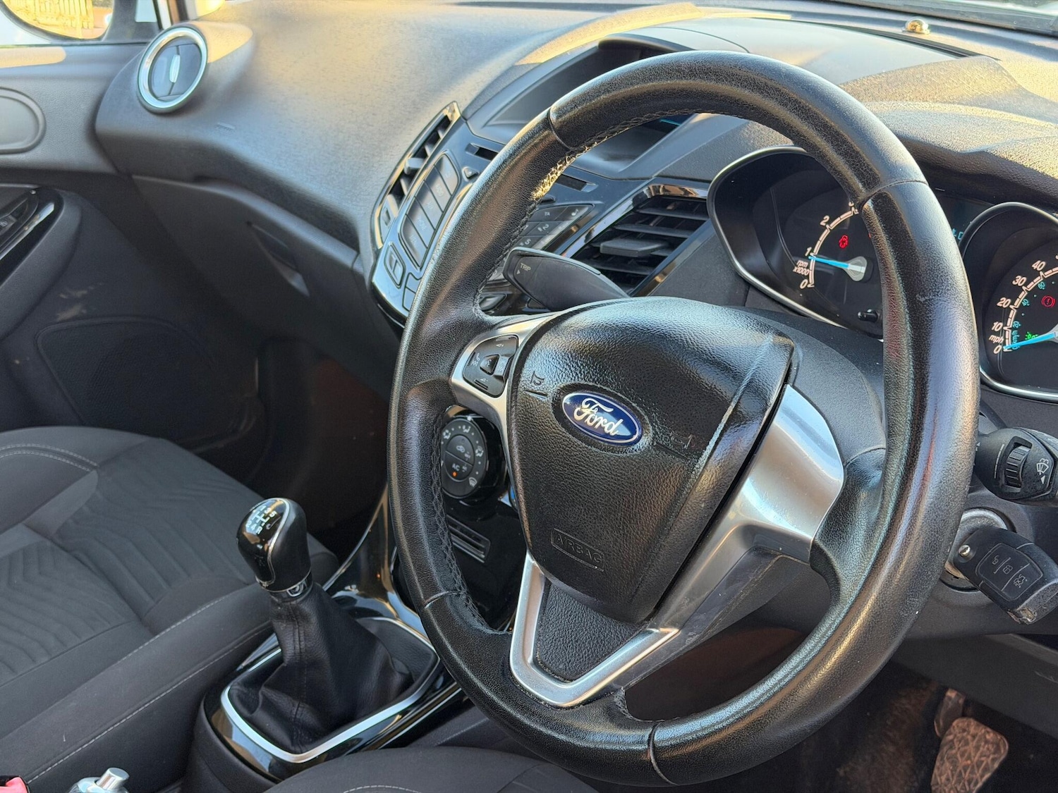 Used Ford Fiesta 2014 for sale - 76802081: Photo 3