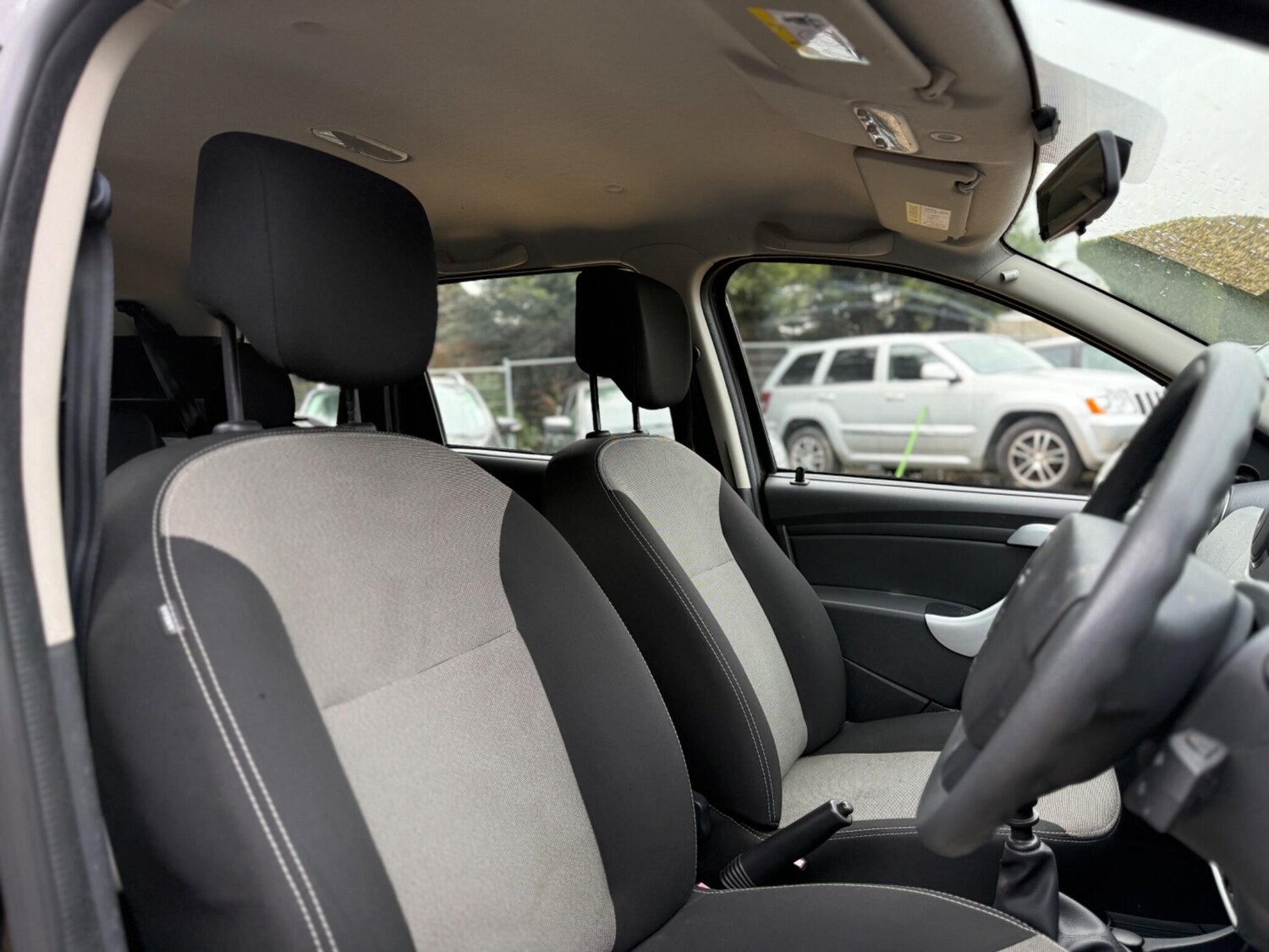 Used Dacia Duster 2016 for sale - 77400872: Photo 28