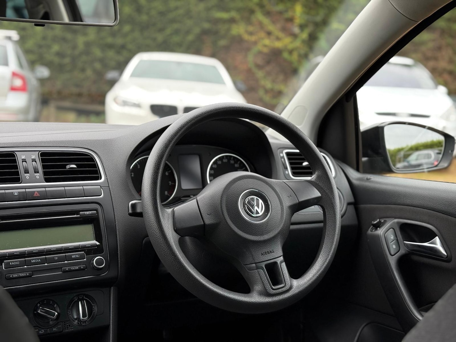 Used Volkswagen Polo 2010 for sale - 76759725: Photo 20