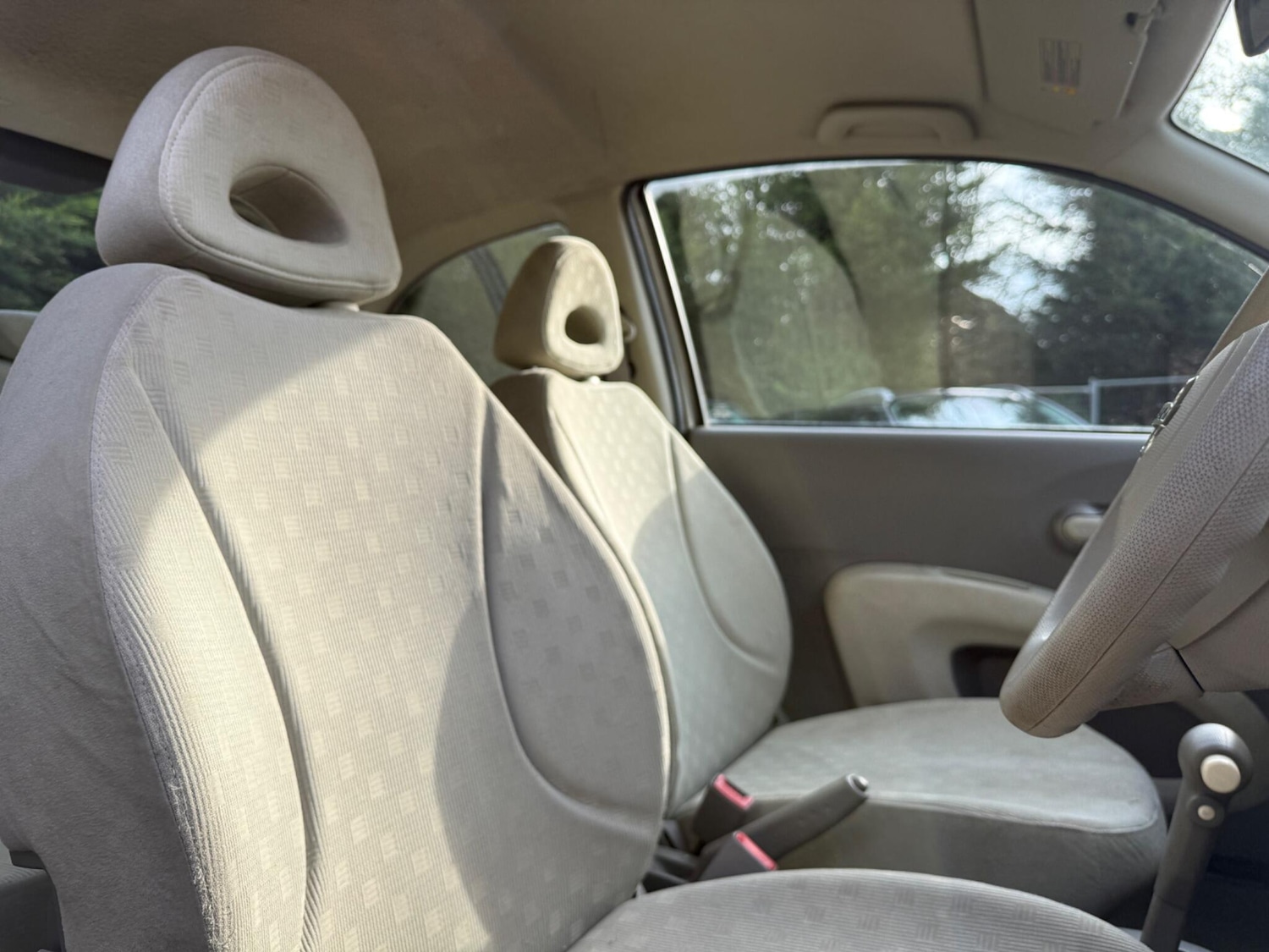 Used Nissan Micra 2004 for sale - 77496525: Photo 3