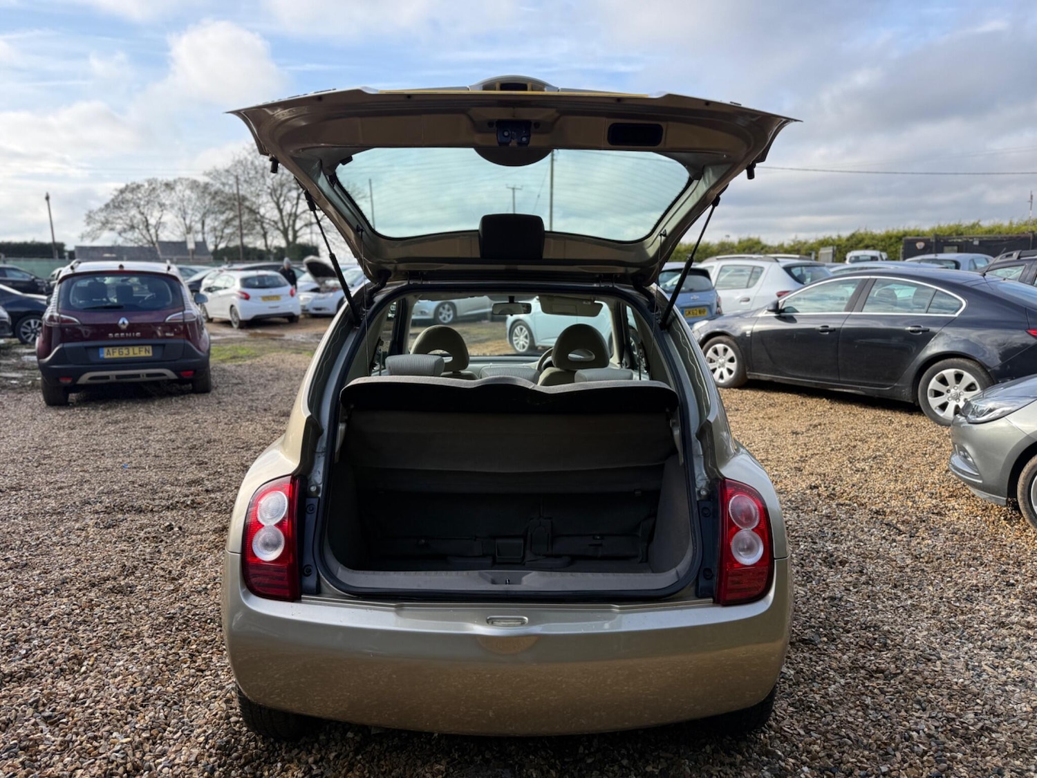 Used Nissan Micra 2004 for sale - 77496525: Photo 8