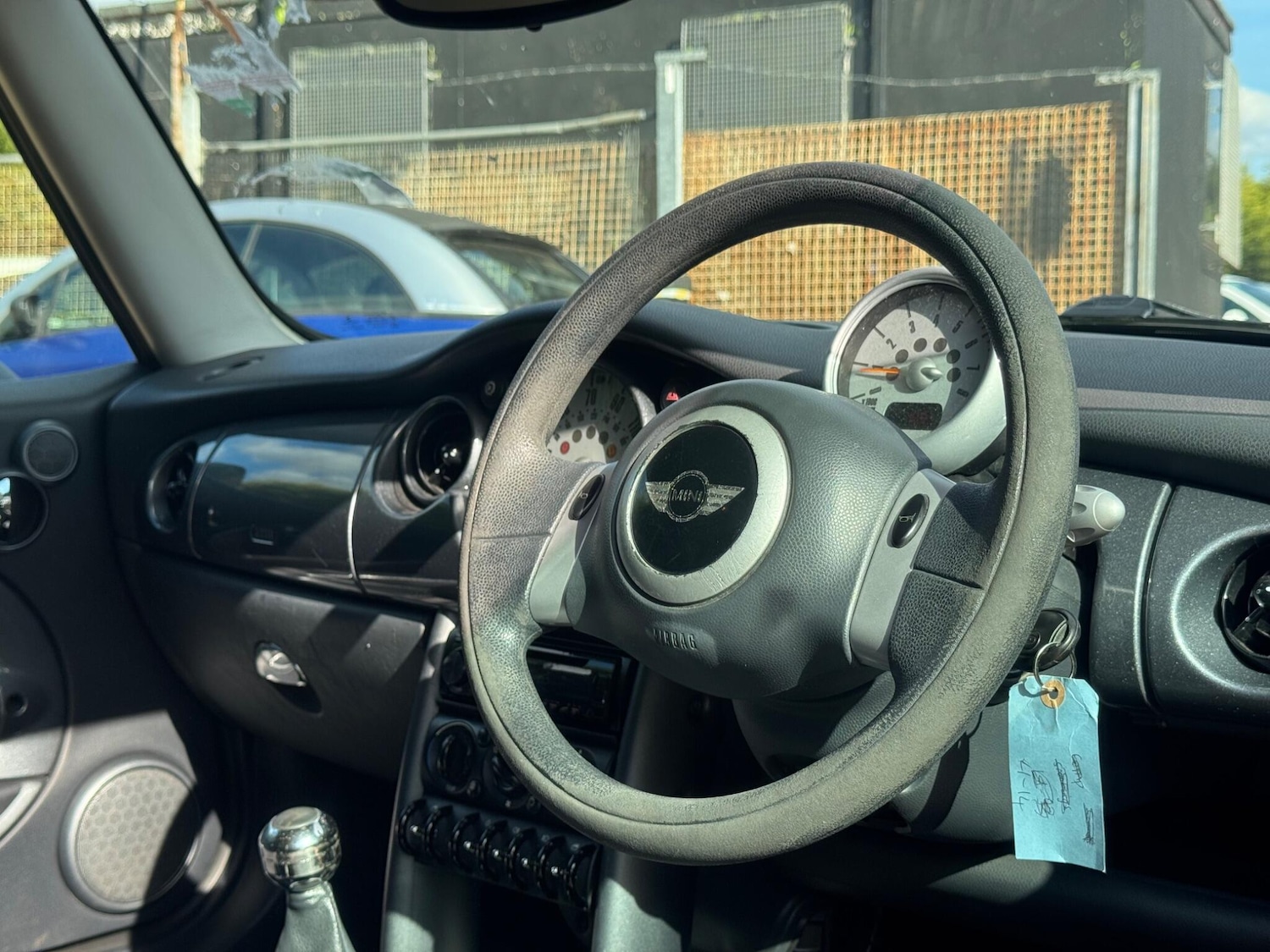 Used MINI Hatch 2002 for sale - 76349084: Photo 8