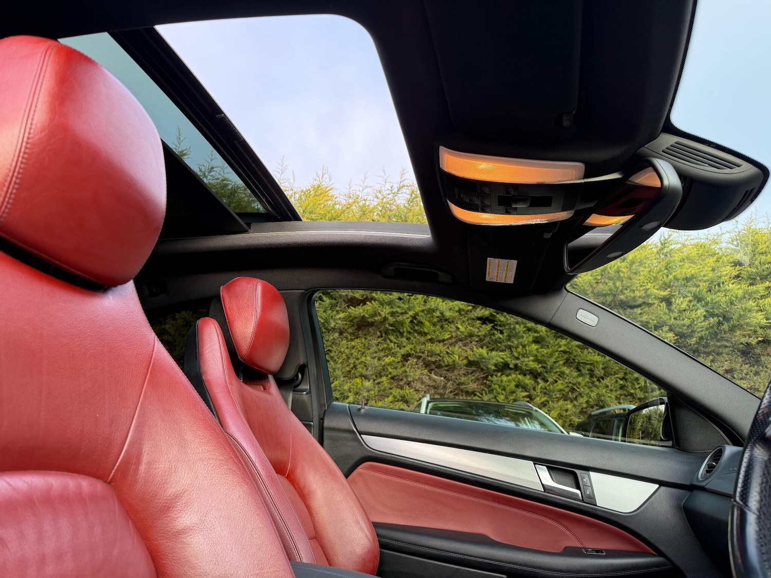 Used Mercedes-Benz C Class 2012 for sale - 77163372: Photo 32