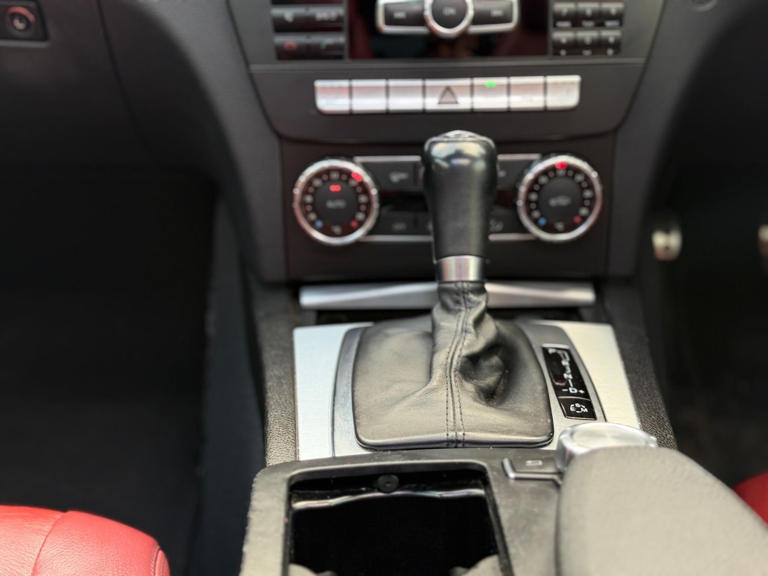 Used Mercedes-Benz C Class 2012 for sale - 77163372: Photo 40