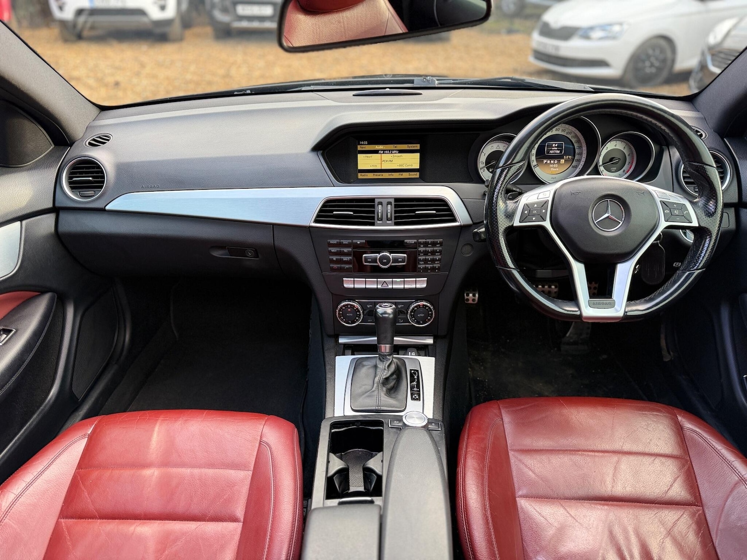 Used Mercedes-Benz C Class 2012 for sale - 77163372: Photo 42