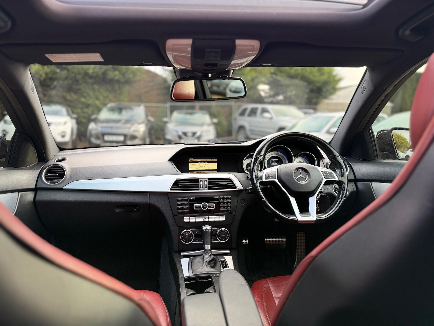 Used Mercedes-Benz C Class 2012 for sale - 77163372: Photo 9