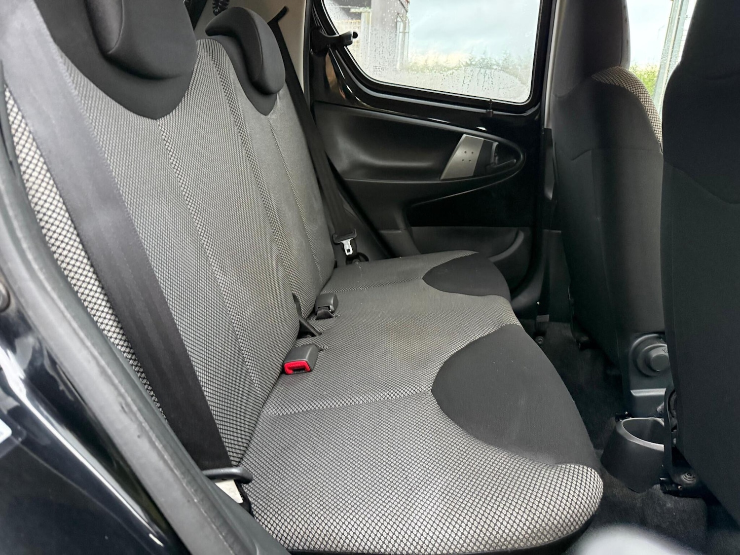 Used Toyota AYGO 2013 for sale - 76689584: Photo 21