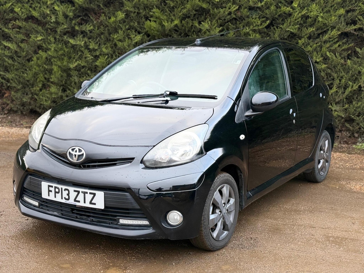 Used Toyota AYGO 2013 for sale - 76689584: Photo 31