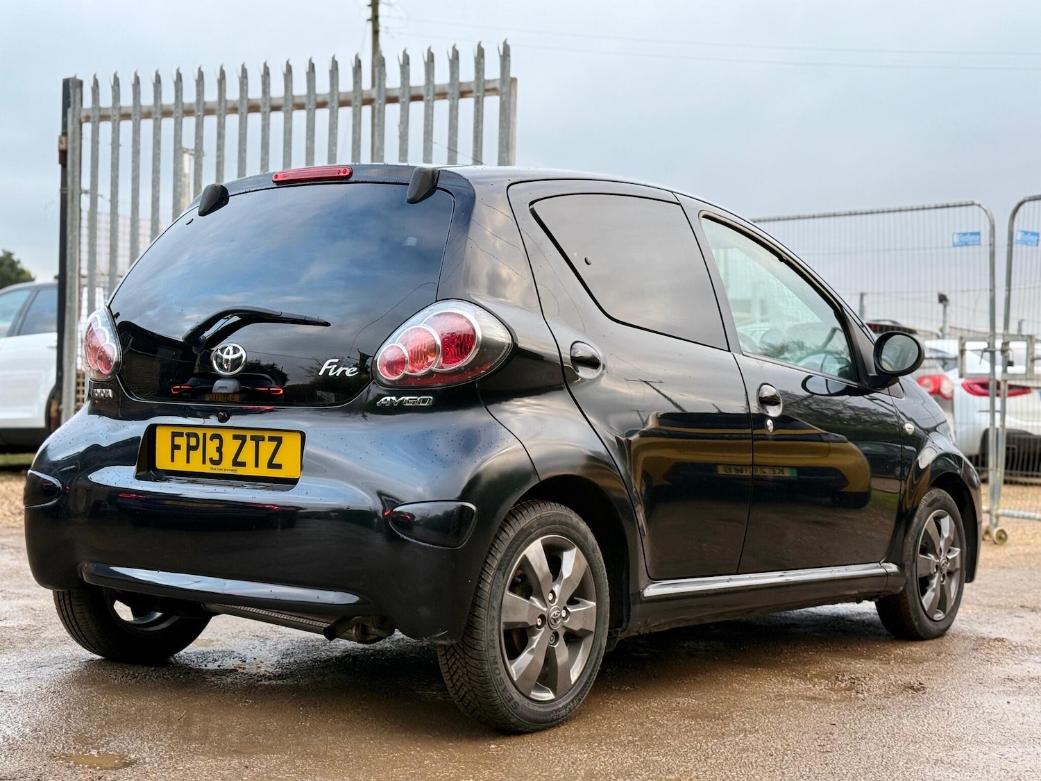 Used Toyota AYGO 2013 for sale - 76689584: Photo 8