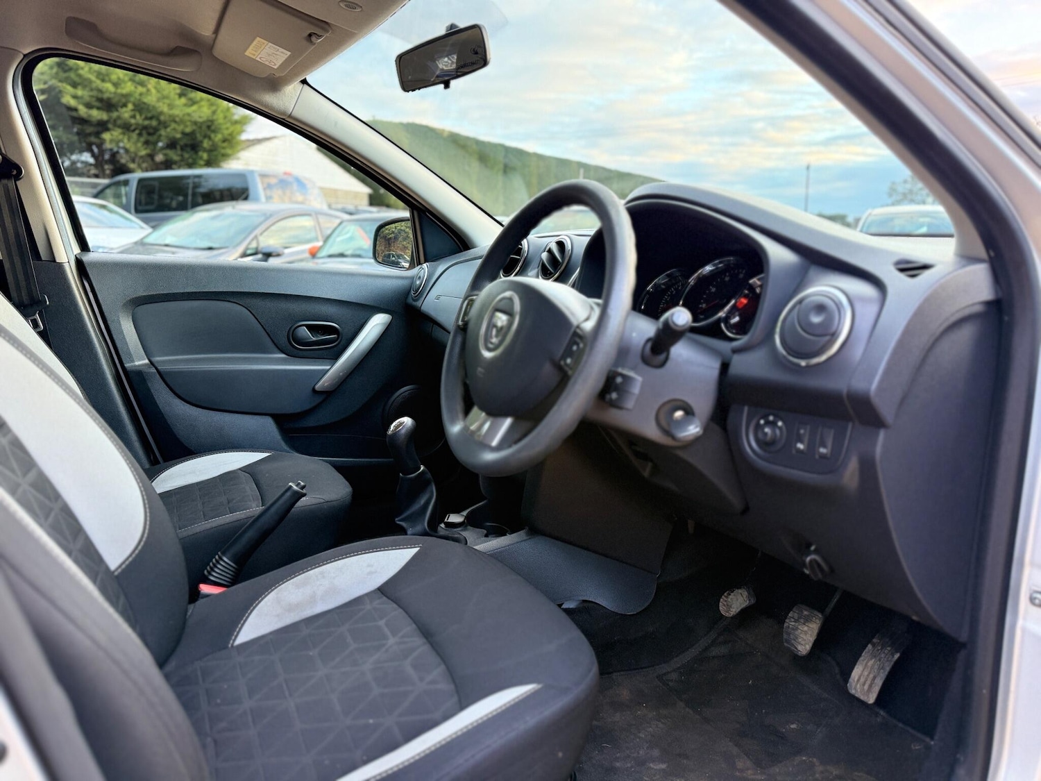 Used Dacia Sandero Stepway for sale - 77824895: Photo 6