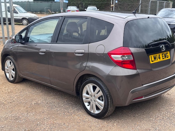 Used Honda Jazz 2014 for sale - 75002093: Photo 18