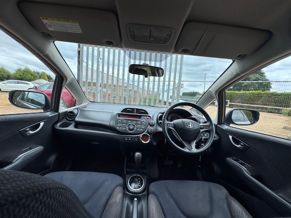 Used Honda Jazz 2014 for sale - 75002093: Photo 22