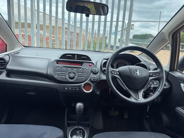 Used Honda Jazz 2014 for sale - 75002093: Photo 23