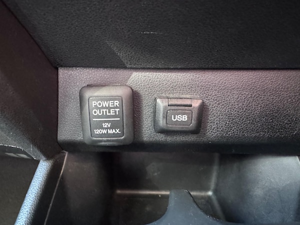 Used Honda Jazz 2014 for sale - 75002093: Photo 51