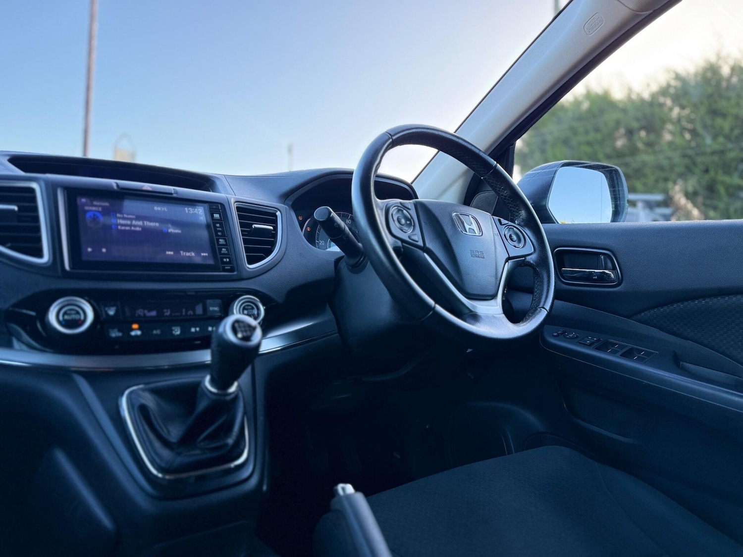 Used Honda CR-V 2015 for sale - 76786475: Photo 37