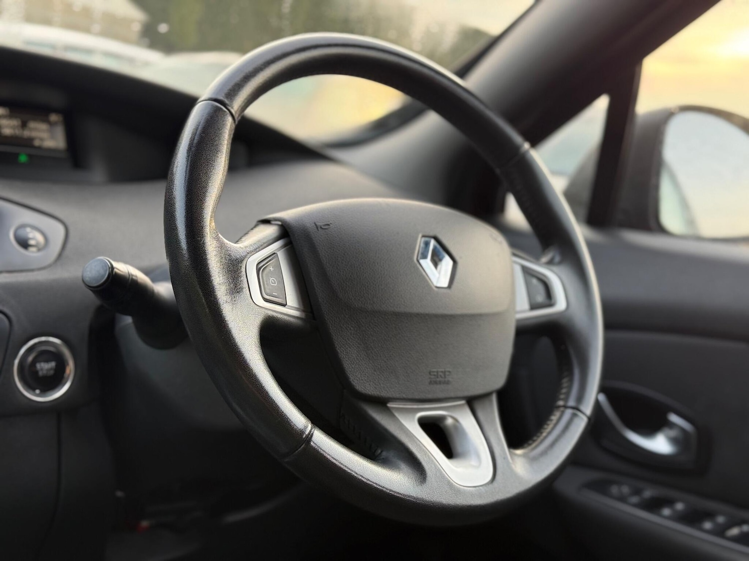 Used Renault Scenic Xmod 2014 for sale - 77271379: Photo 31