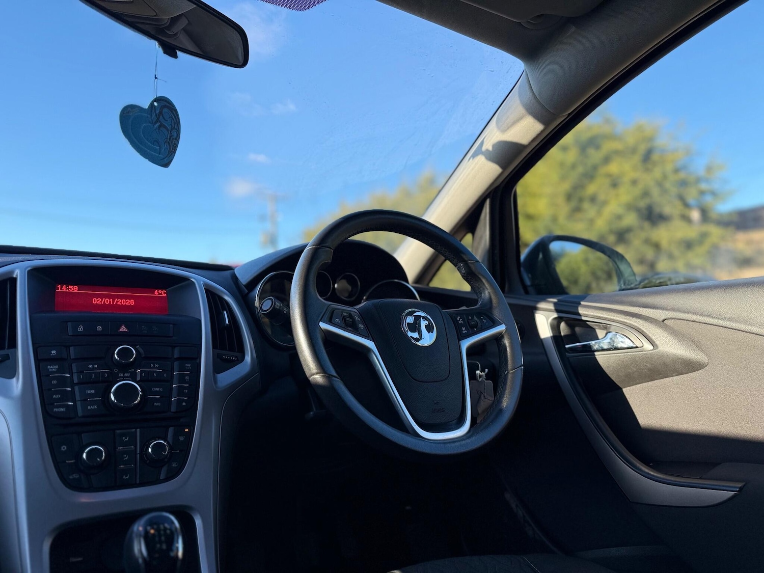 Used Vauxhall Astra 2013 for sale - 77119590: Photo 19