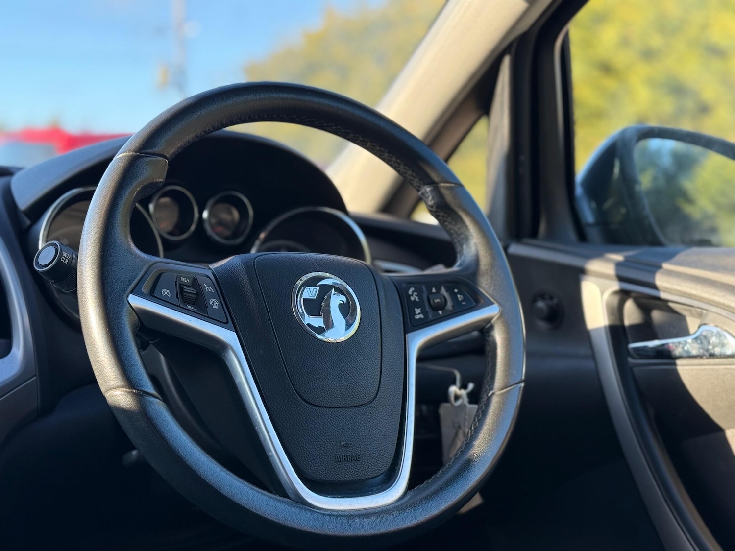 Used Vauxhall Astra 2013 for sale - 77119590: Photo 24