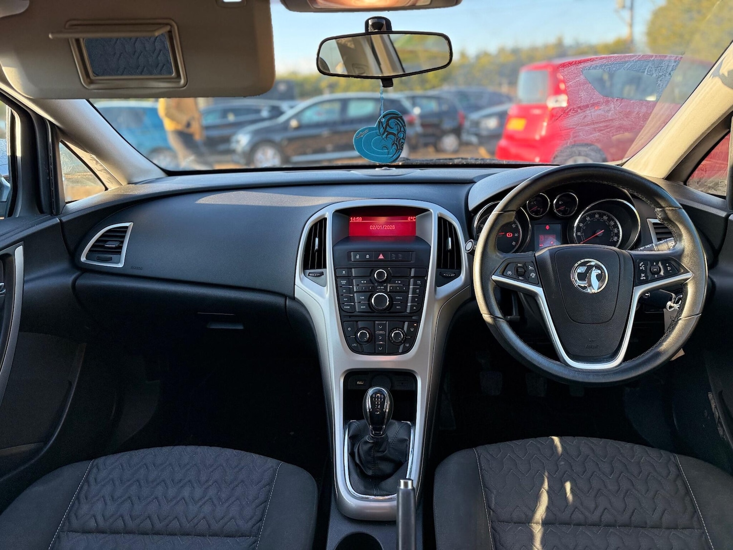 Used Vauxhall Astra 2013 for sale - 77119590: Photo 4