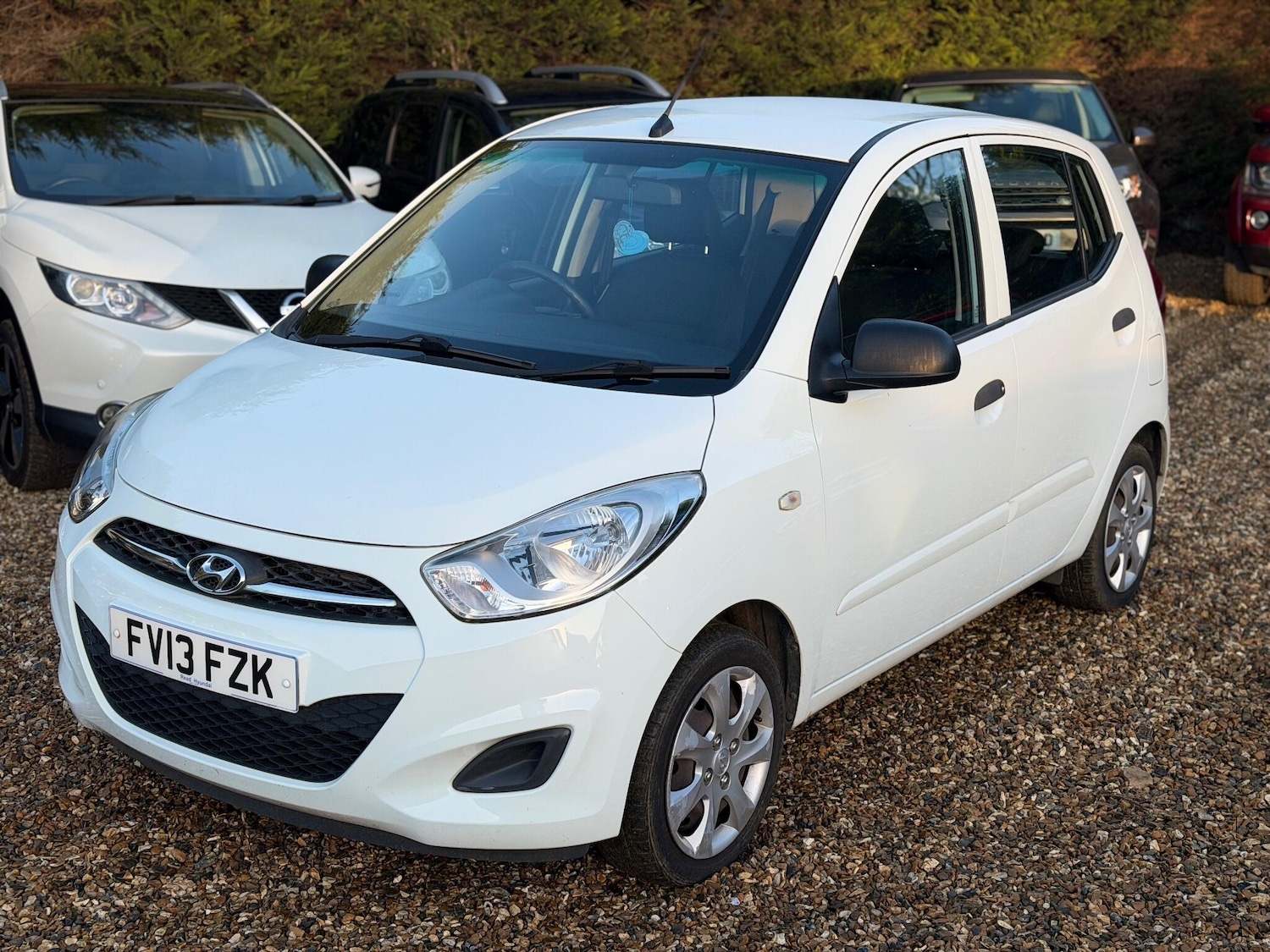 Used Hyundai i10 2013 for sale - 77271391: Photo 6