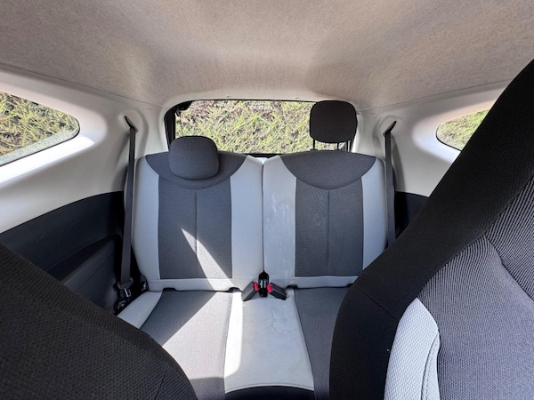 Used Toyota AYGO 2016 for sale - 75165972: Photo 26