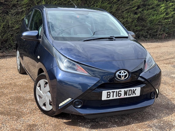 Used Toyota AYGO 2016 for sale - 75165972: Photo 2