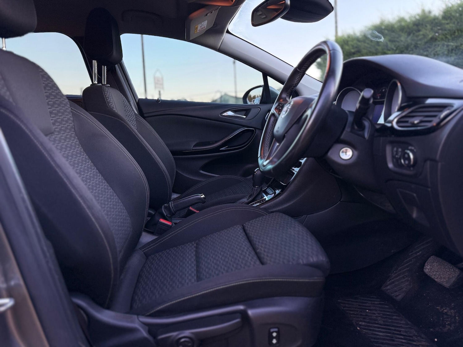 Used Vauxhall Astra 2018 for sale - 76759608: Photo 19