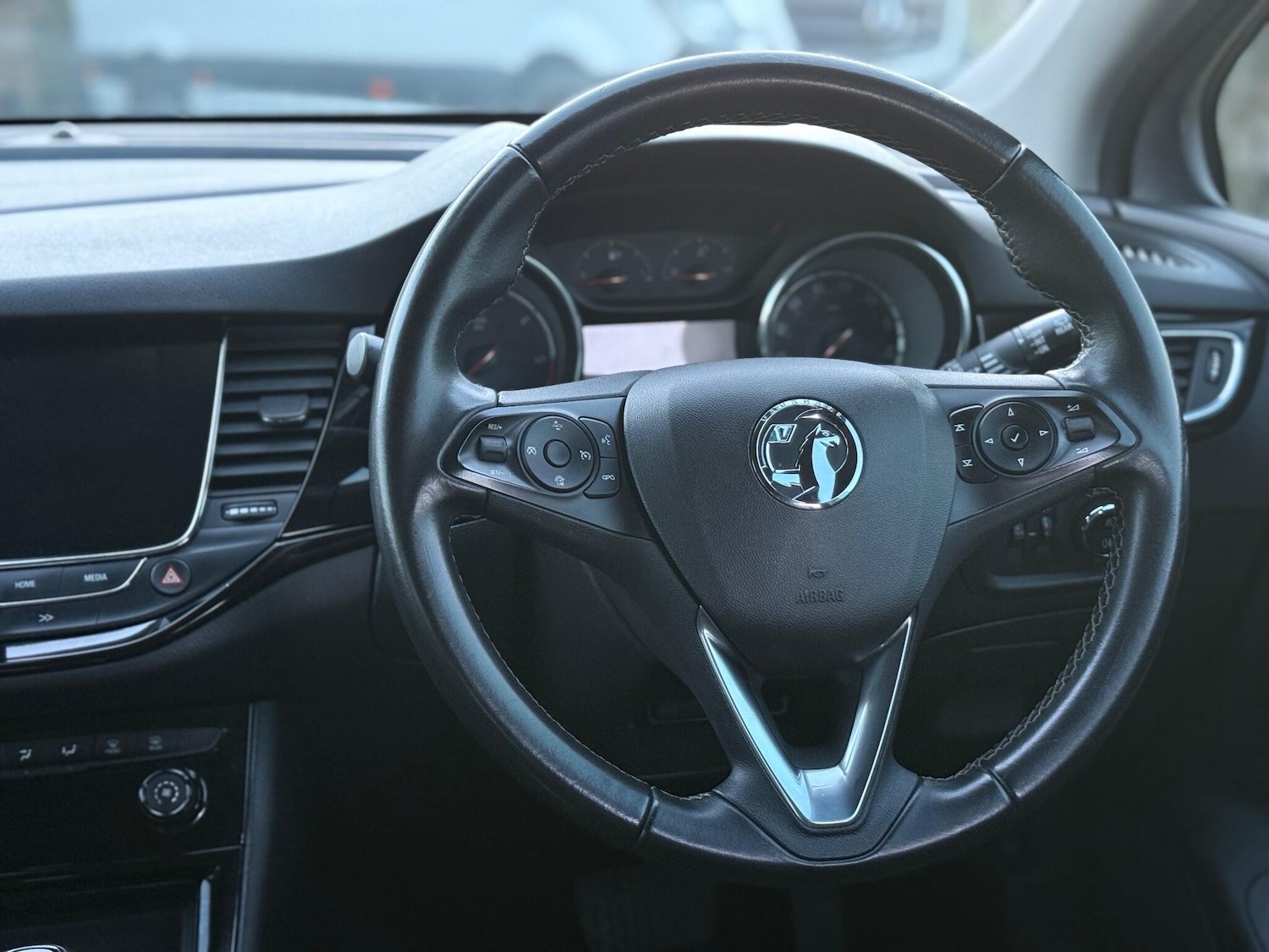 Used Vauxhall Astra 2018 for sale - 76759608: Photo 23