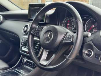 Used Mercedes-Benz A-Class 2016 for sale - 75060298: Photo
