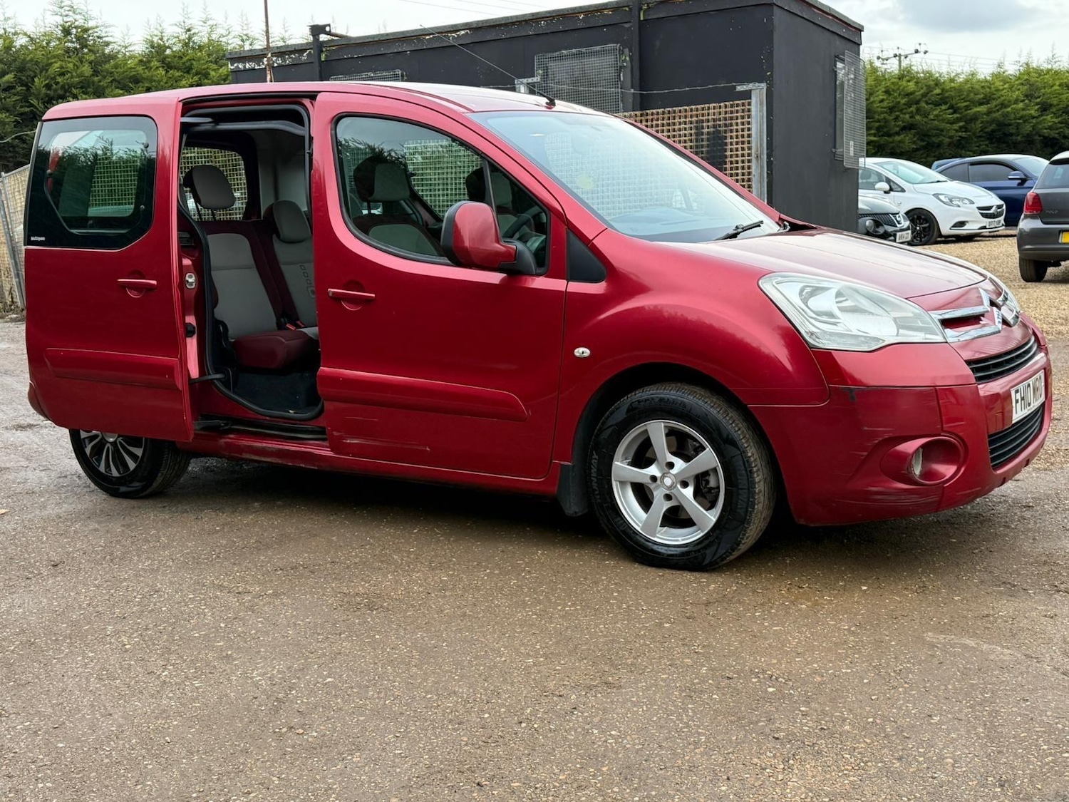 Used Citroen Berlingo 2010 for sale - 76425823: Photo 14