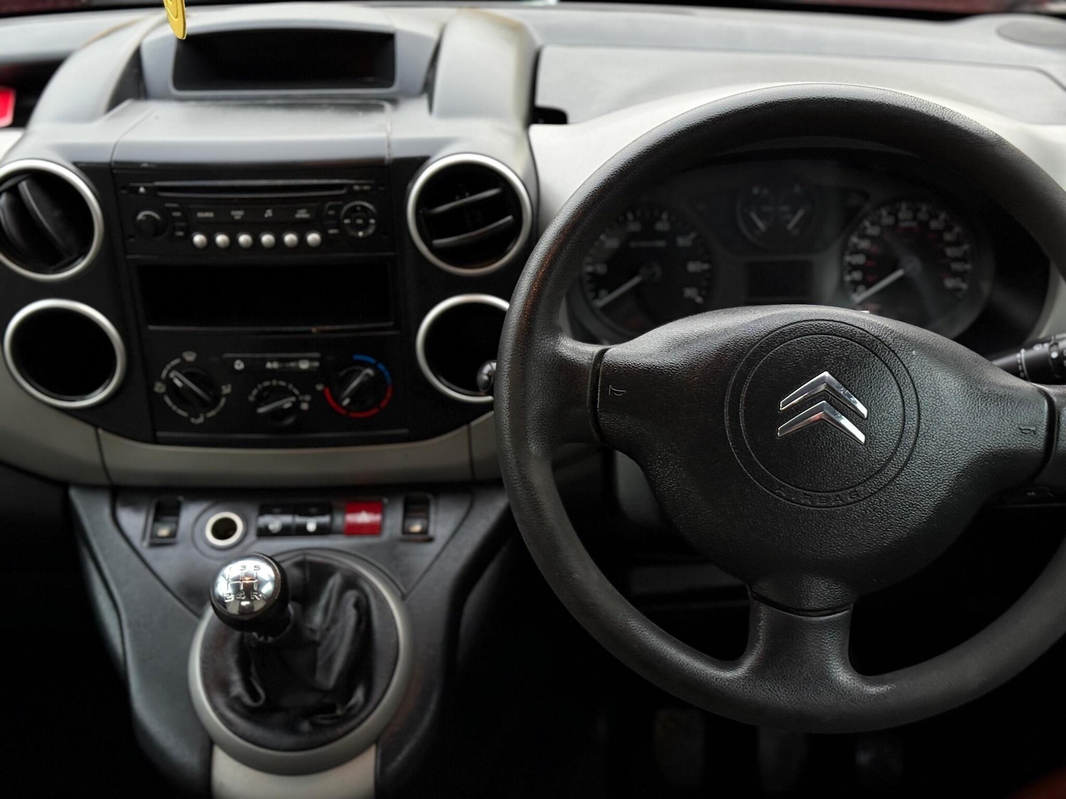 Used Citroen Berlingo 2010 for sale - 76425823: Photo 15