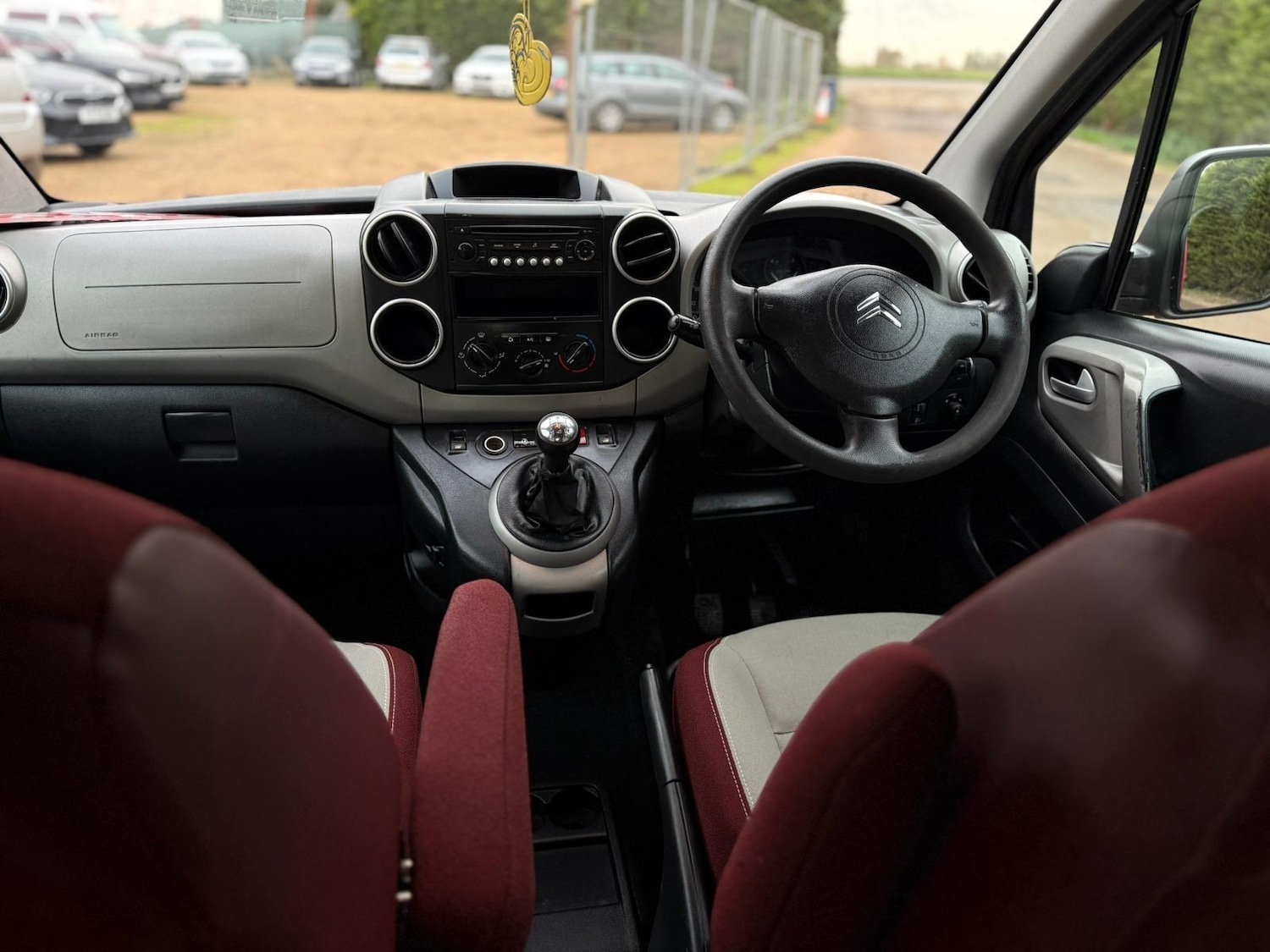 Used Citroen Berlingo 2010 for sale - 76425823: Photo 16