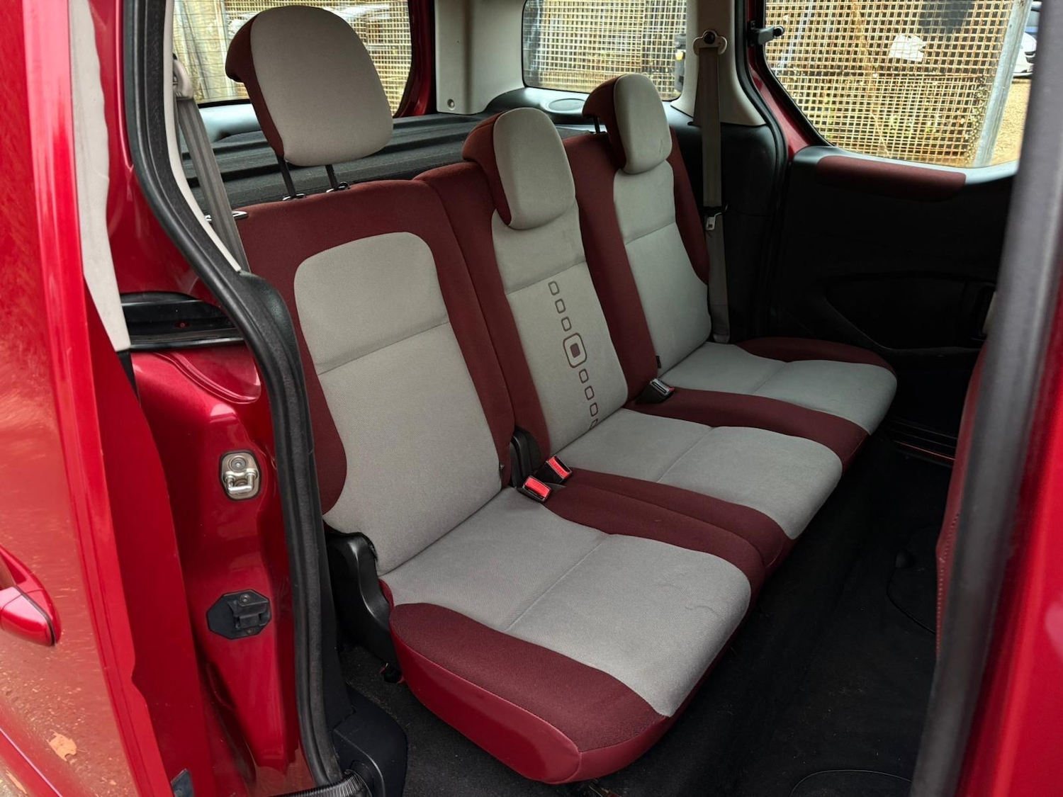 Used Citroen Berlingo 2010 for sale - 76425823: Photo 18