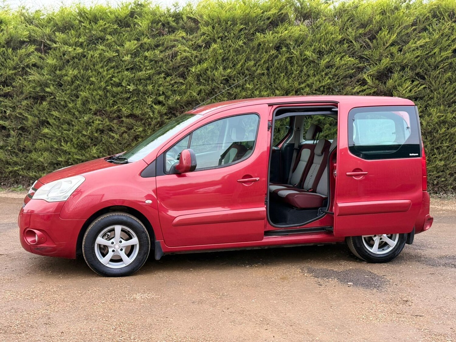 Used Citroen Berlingo 2010 for sale - 76425823: Photo 24