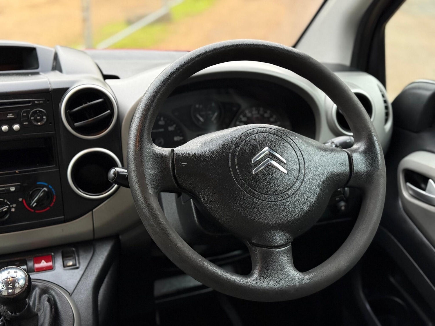 Used Citroen Berlingo 2010 for sale - 76425823: Photo 30