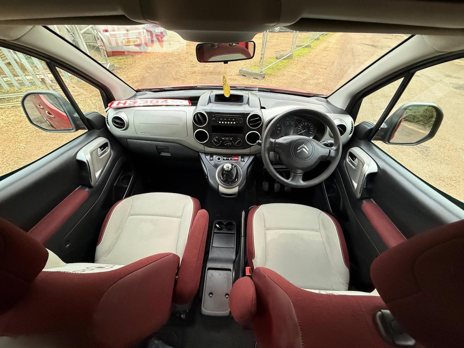 Used Citroen Berlingo 2010 for sale - 76425823: Photo 4