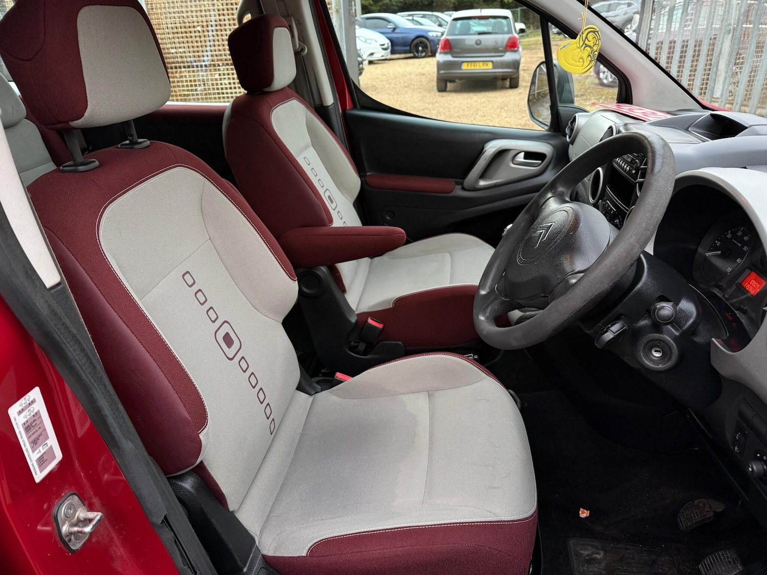 Used Citroen Berlingo 2010 for sale - 76425823: Photo 5