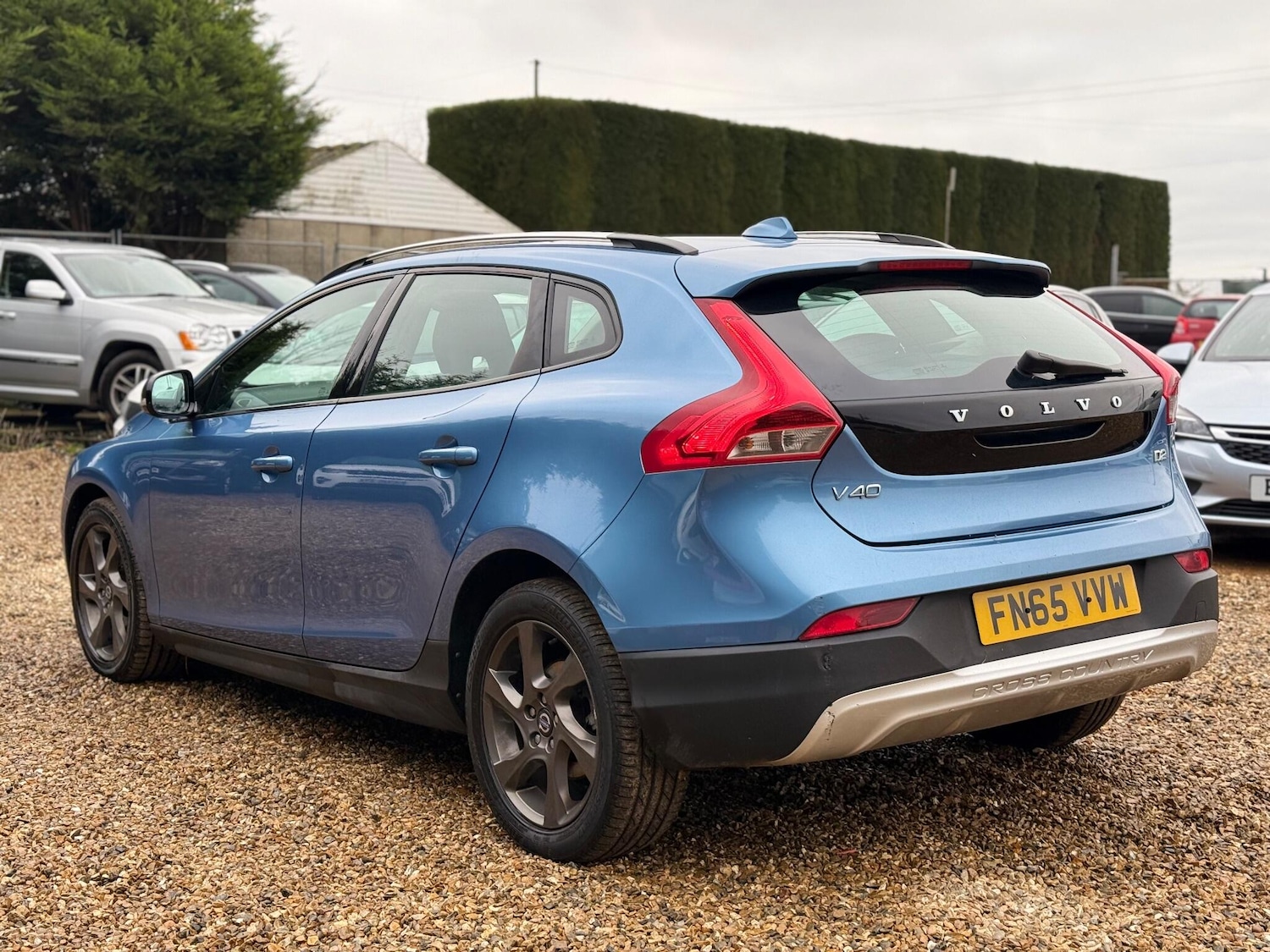 Used Volvo V40 2015 for sale - 77057599: Photo 8