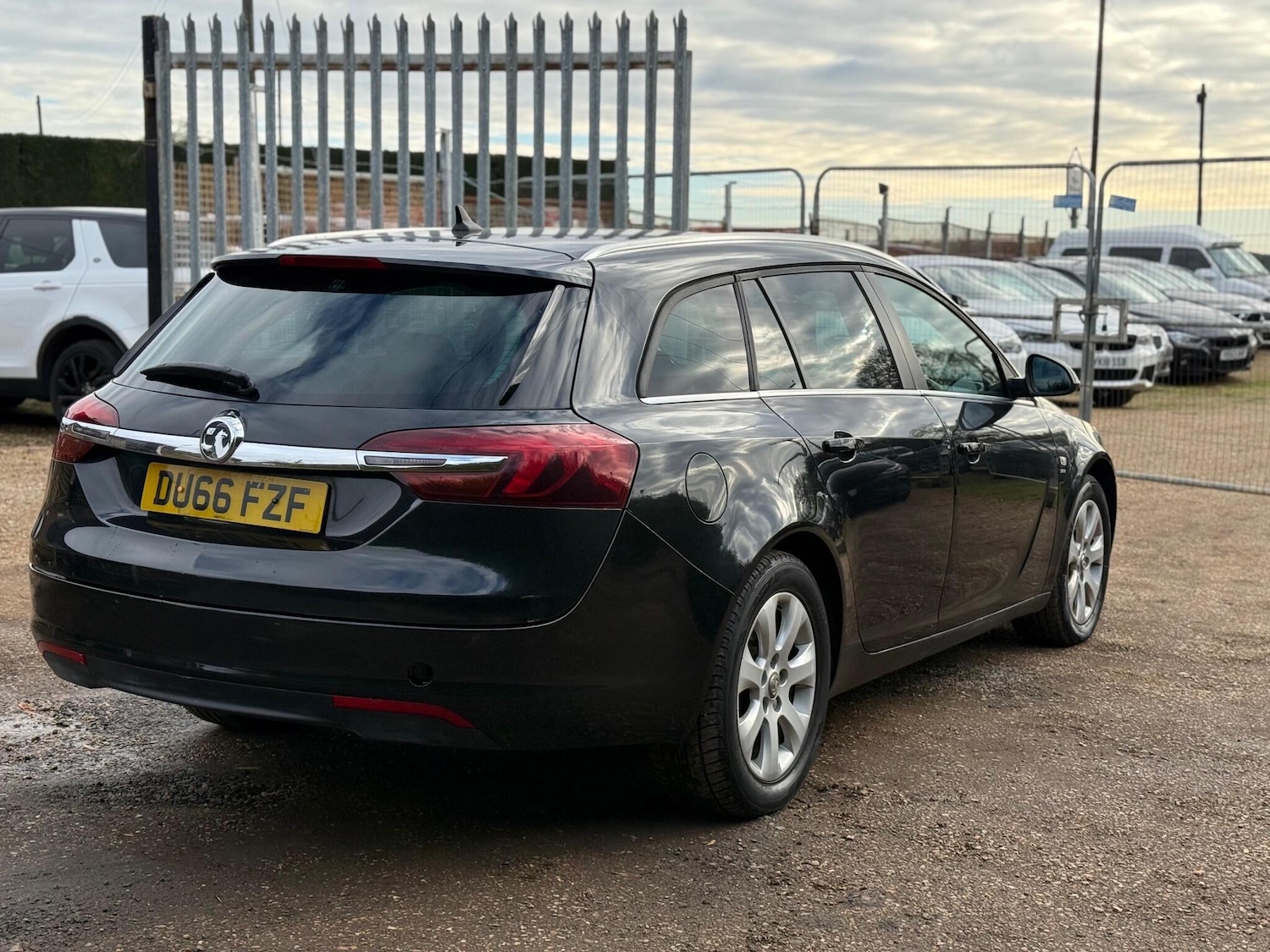 Used Vauxhall Insignia for sale - 77271369: Photo 9