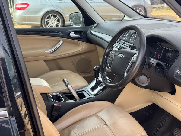 Used Ford Galaxy 2011 for sale - 76179832: Photo 19