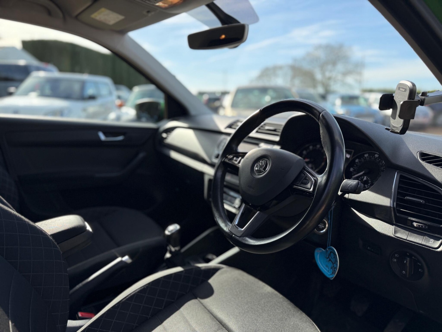 Used Skoda Fabia 2015 for sale - 77724077: Photo 8