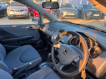 Used Honda Jazz 2004 for sale - 79248448: Photo