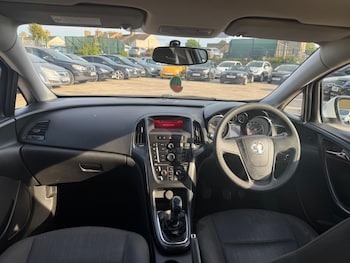 Used Vauxhall Astra 2012 for sale - 78562118: Photo