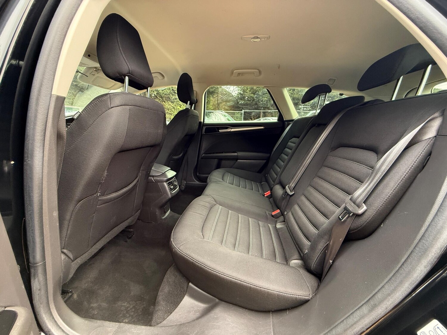 Used Ford Mondeo 2018 for sale - 77523926: Photo 28