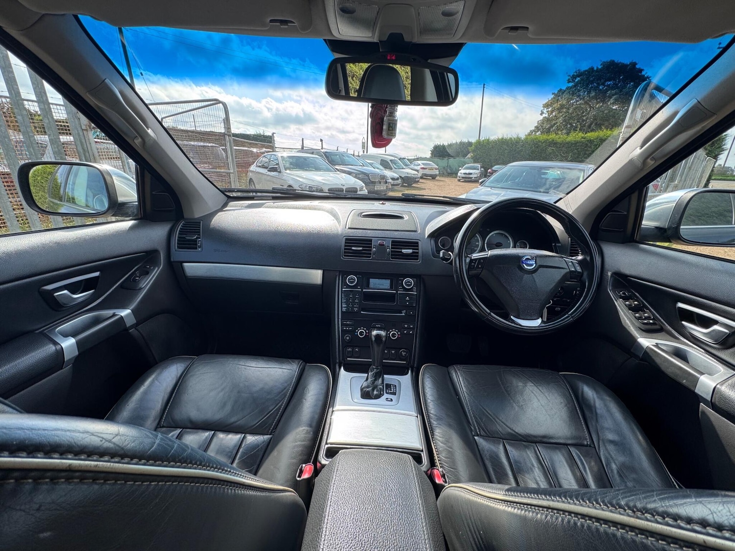 Used Volvo XC90 2012 for sale - 76988566: Photo 3